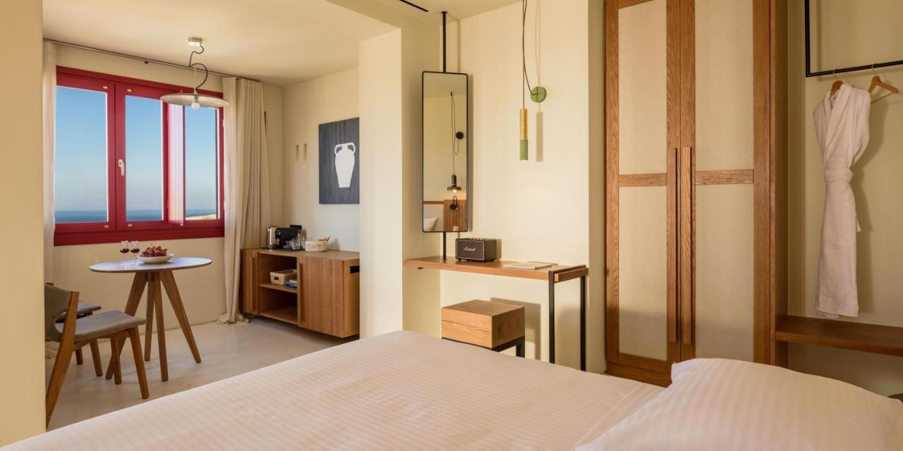 Akrotírion Potnia Theron Suites المظهر الخارجي الصورة