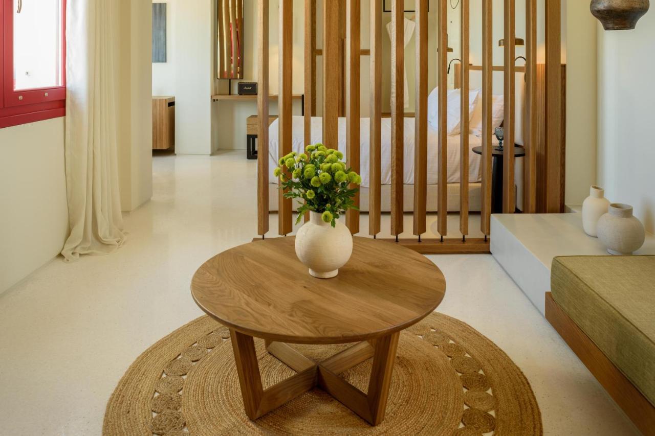 Akrotírion Potnia Theron Suites المظهر الخارجي الصورة